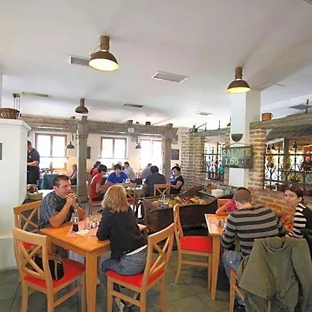 Itvv Hotel Chvalovice (South Moravian)